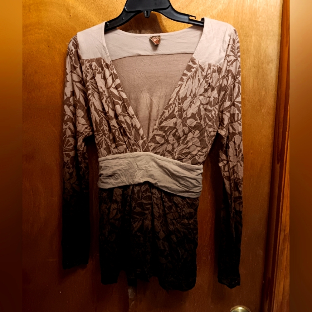 Lanquage Brown and Cream Leaf Pattern Blouse